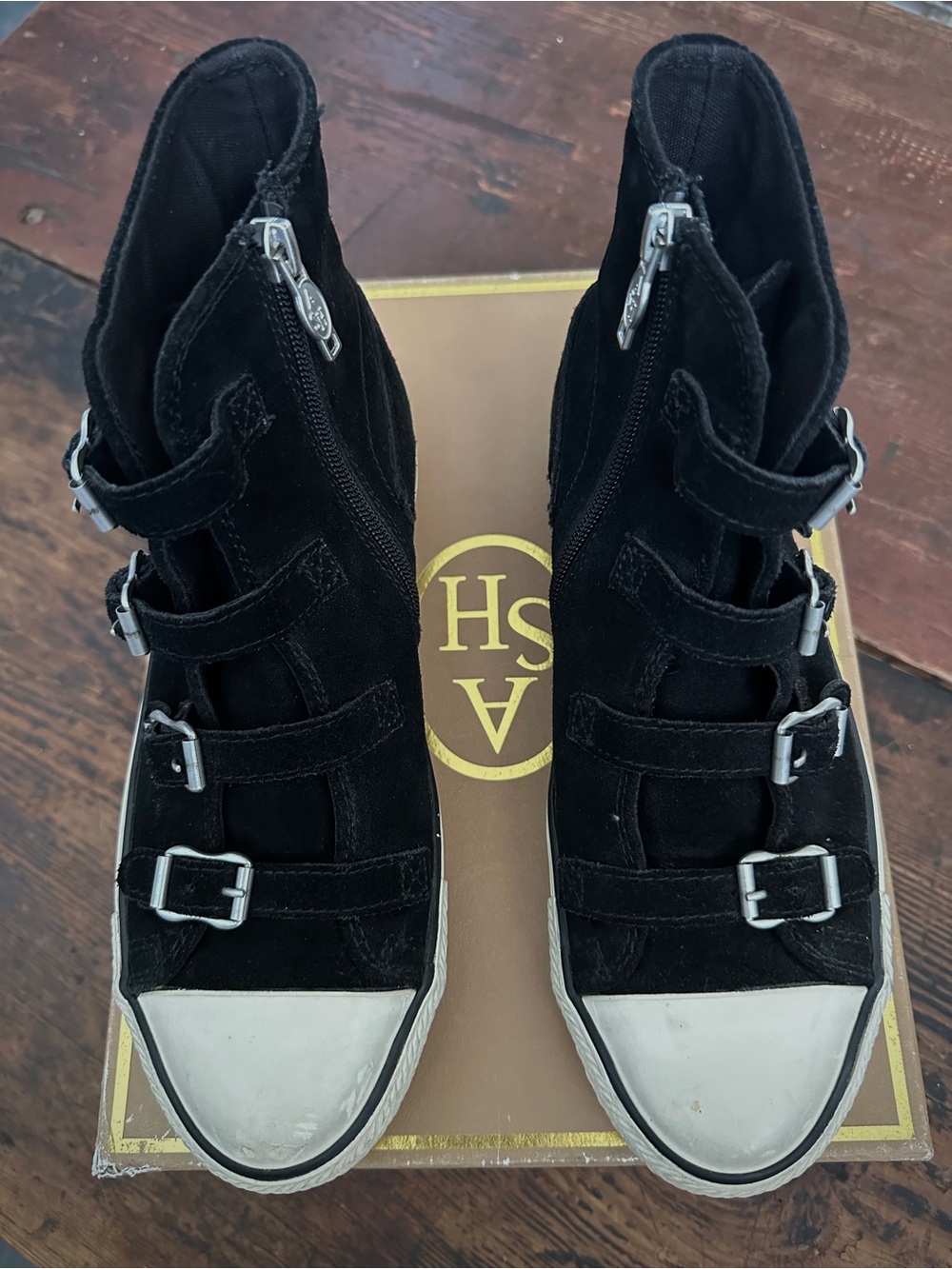 ASH-FRESH Suede Buckle High-Top Sneakers - Picture 2 of 11